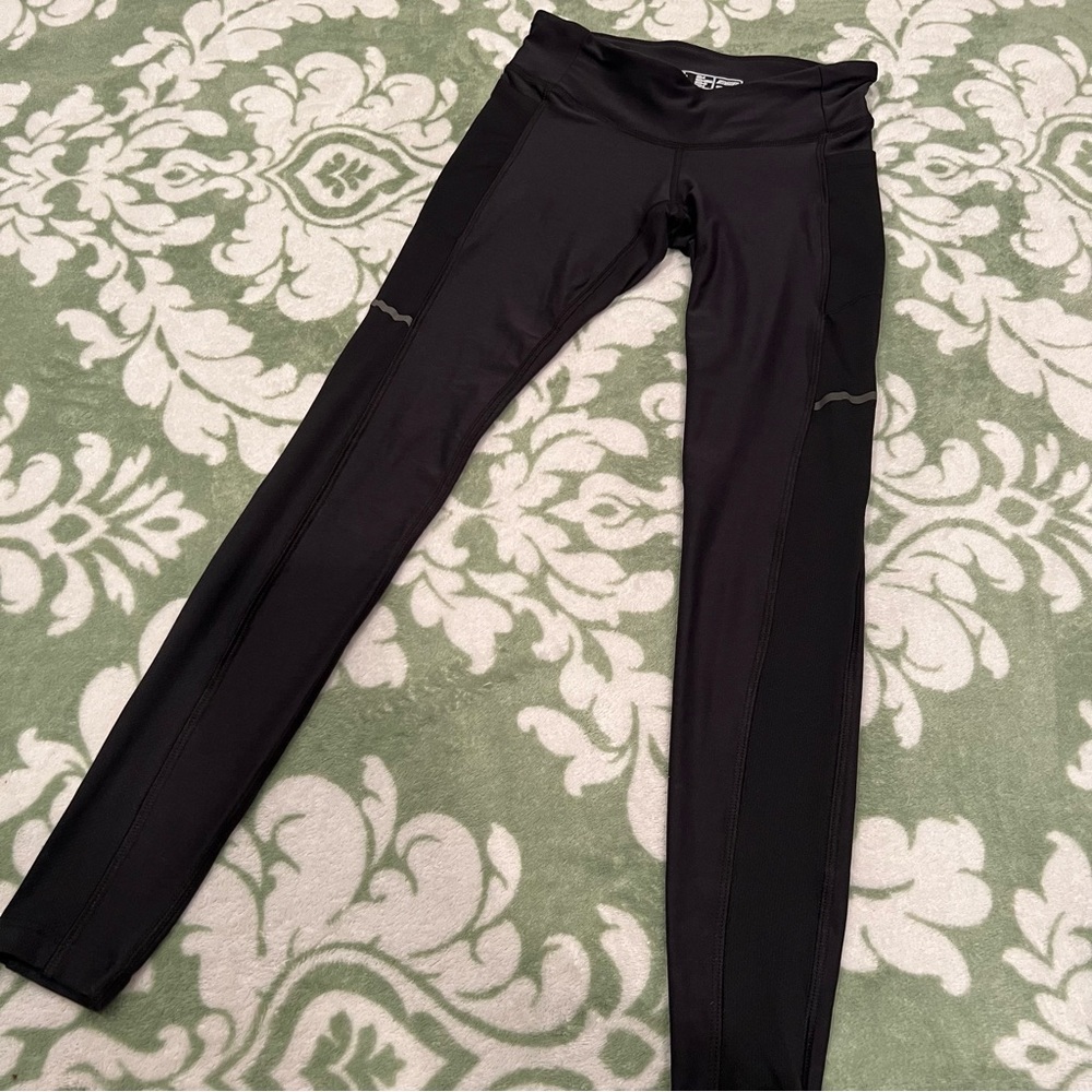 New balance black leggings / athletic tights